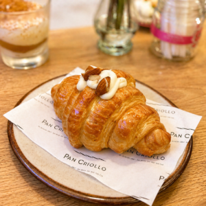 Croissants Chocolate Blanco